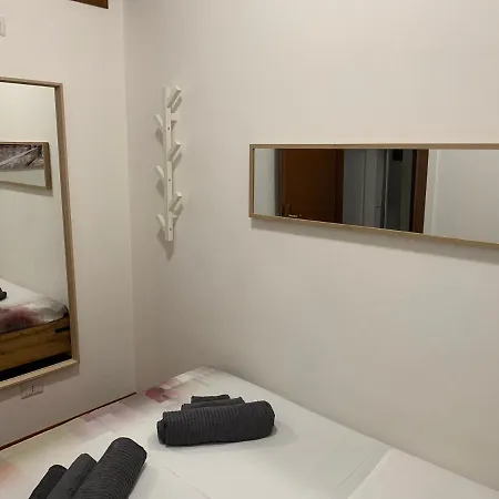 Апартаменты Cosy New In Portello Certosa *